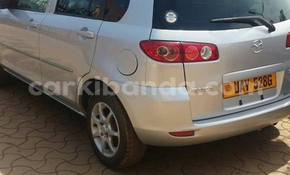 Gura Yakoze Mazda 323 Silver Imodoka i Arua mu Uganda Gura Yakoze Mazda 323 Silver Imodoka i Arua mu Uganda