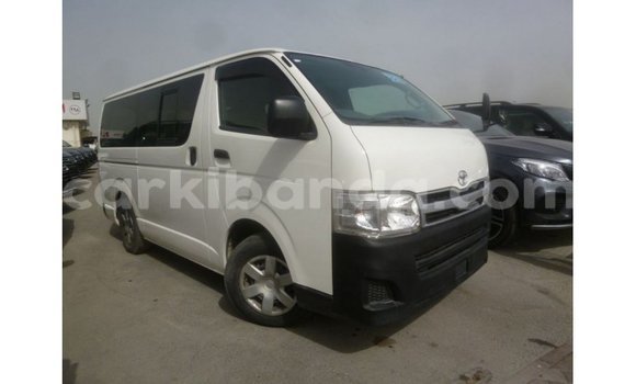 Buy Import Toyota Hiace White Car in Import - Dubai in Uganda Buy Import Toyota Hiace White Car in Import - Dubai in Uganda
