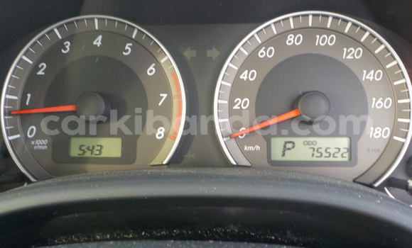 Gura Yakoze Toyota Corolla Silver Imodoka i Kampala mu Uganda Gura Yakoze Toyota Corolla Silver Imodoka i Kampala mu Uganda