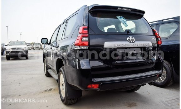 Acheter Import Voiture Toyota Prado Noir à Import - Dubai, Ouganda Acheter Import Voiture Toyota Prado Noir à Import - Dubai, Ouganda