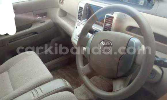 Acheter Occasion Voiture Toyota Mark X Gris à Kampala, Ouganda Acheter Occasion Voiture Toyota Mark X Gris à Kampala, Ouganda