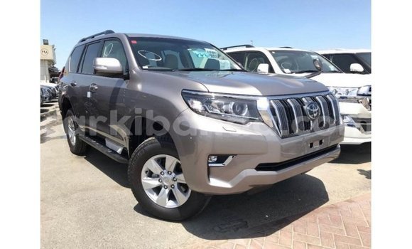 Nunua Imported Toyota Prado Brown Gari ndani ya Import - Dubai nchini Uganda Nunua Imported Toyota Prado Brown Gari ndani ya Import - Dubai nchini Uganda