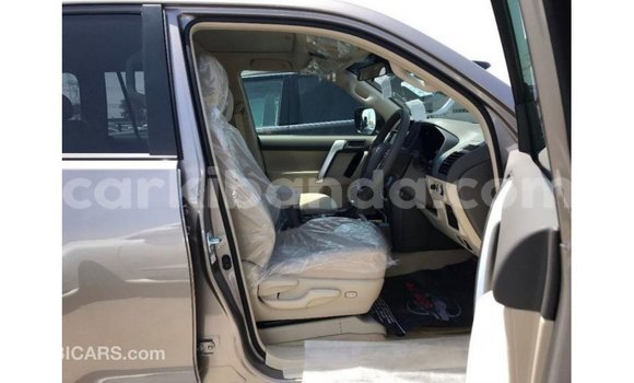 Nunua Imported Toyota Prado Brown Gari ndani ya Import - Dubai nchini Uganda Nunua Imported Toyota Prado Brown Gari ndani ya Import - Dubai nchini Uganda