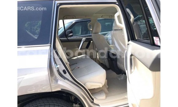 Nunua Imported Toyota Prado Brown Gari ndani ya Import - Dubai nchini Uganda Nunua Imported Toyota Prado Brown Gari ndani ya Import - Dubai nchini Uganda