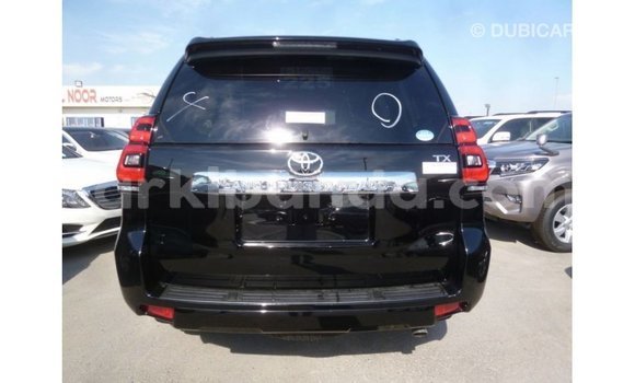 Nunua Imported Toyota Prado Nyeusi Gari ndani ya Import - Dubai nchini Uganda Nunua Imported Toyota Prado Nyeusi Gari ndani ya Import - Dubai nchini Uganda