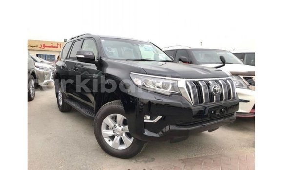 Acheter Import Voiture Toyota Prado Noir à Import - Dubai, Ouganda Acheter Import Voiture Toyota Prado Noir à Import - Dubai, Ouganda