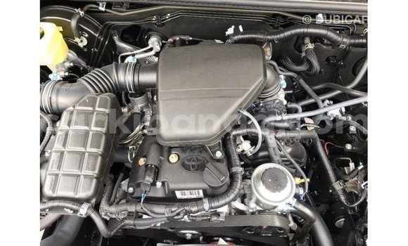 Acheter Import Voiture Toyota Prado Noir à Import - Dubai, Ouganda Acheter Import Voiture Toyota Prado Noir à Import - Dubai, Ouganda