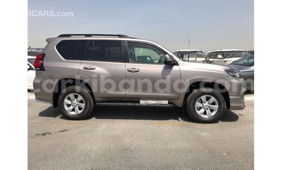 Nunua Imported Toyota Prado Brown Gari ndani ya Import - Dubai nchini Uganda Nunua Imported Toyota Prado Brown Gari ndani ya Import - Dubai nchini Uganda