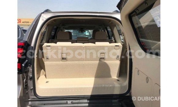 Nunua Imported Toyota Prado Brown Gari ndani ya Import - Dubai nchini Uganda Nunua Imported Toyota Prado Brown Gari ndani ya Import - Dubai nchini Uganda