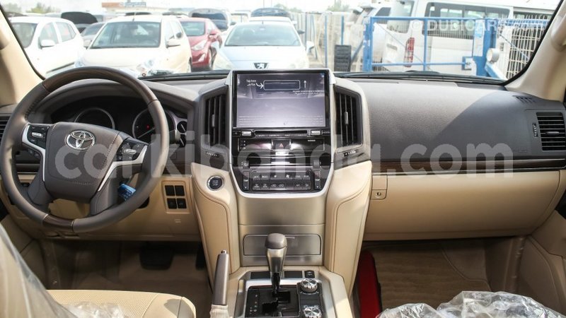 Big with watermark 0aa0d30e 8660 4398 810b 0e1ab9ac7339