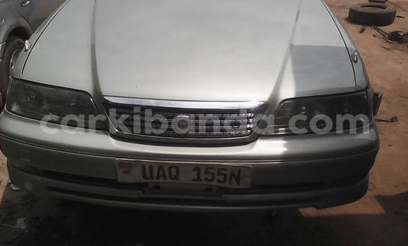 Buy Used Toyota Mark II Silver Car in Kampala in Uganda Buy Used Toyota Mark II Silver Car in Kampala in Uganda