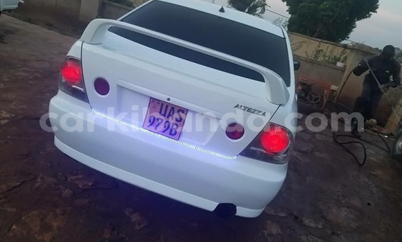 Buy Used Toyota Altezza White Car in Kampala in Uganda Buy Used Toyota Altezza White Car in Kampala in Uganda