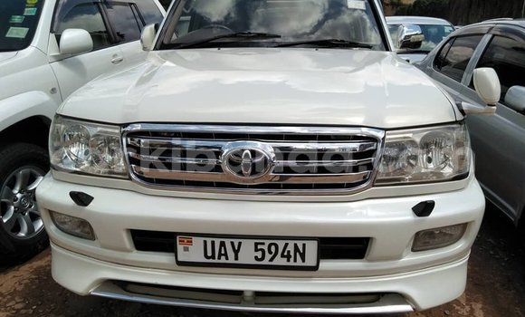 Buy Used Toyota Land Cruiser White Car in Kampala in Uganda Buy Used Toyota Land Cruiser White Car in Kampala in Uganda