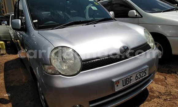Buy Used Toyota Sienta Silver Car in Kampala in Uganda Buy Used Toyota Sienta Silver Car in Kampala in Uganda