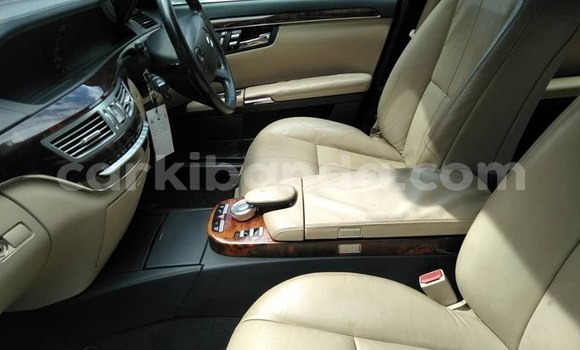 Buy Used Mercedes‒Benz S–Class Blue Car in Kampala in Uganda Buy Used Mercedes‒Benz S–Class Blue Car in Kampala in Uganda