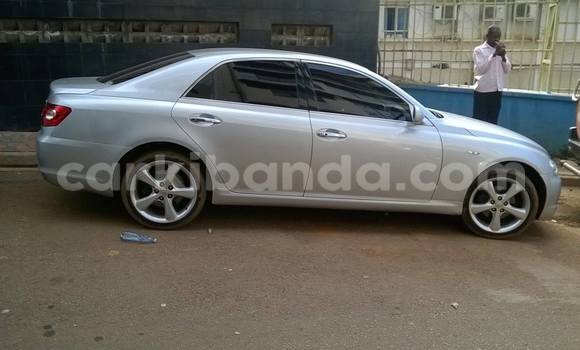 Gura Yakoze Toyota Mark X Silver Imodoka i Kampala mu Uganda Gura Yakoze Toyota Mark X Silver Imodoka i Kampala mu Uganda