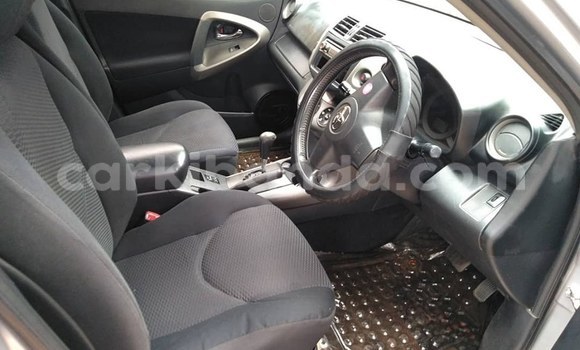 Buy Used Toyota RAV4 Silver Car in Kampala in Uganda Buy Used Toyota RAV4 Silver Car in Kampala in Uganda