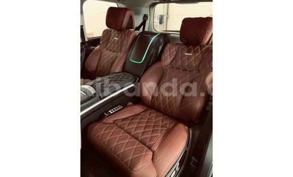 Gura Imported Toyota Land Cruiser Black Imodoka i Import - Dubai mu Uganda Gura Imported Toyota Land Cruiser Black Imodoka i Import - Dubai mu Uganda