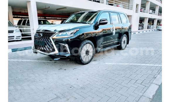 Acheter Import Voiture Lexus LX Noir à Import - Dubai, Ouganda Acheter Import Voiture Lexus LX Noir à Import - Dubai, Ouganda