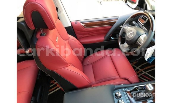 Acheter Import Voiture Lexus LX Noir à Import - Dubai, Ouganda Acheter Import Voiture Lexus LX Noir à Import - Dubai, Ouganda