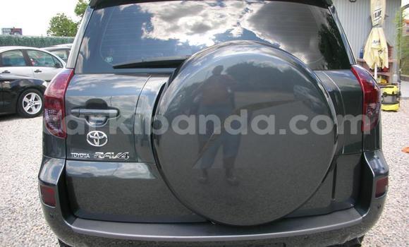 Gura Yakoze Toyota RAV4 Other Imodoka i Kampala mu Uganda Gura Yakoze Toyota RAV4 Other Imodoka i Kampala mu Uganda