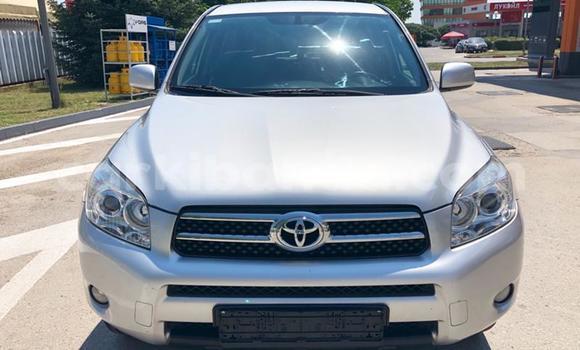 Gura Yakoze Toyota RAV4 Other Imodoka i Kampala mu Uganda Gura Yakoze Toyota RAV4 Other Imodoka i Kampala mu Uganda