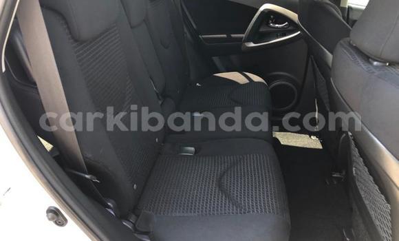 Gura Yakoze Toyota RAV4 Other Imodoka i Kampala mu Uganda Gura Yakoze Toyota RAV4 Other Imodoka i Kampala mu Uganda