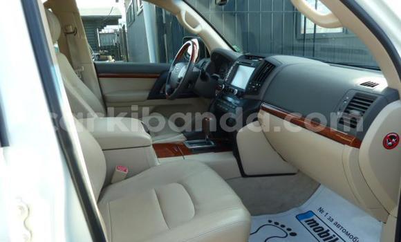 Gura Yakoze Toyota Land Cruiser Prado Other Imodoka i Kampala mu Uganda Gura Yakoze Toyota Land Cruiser Prado Other Imodoka i Kampala mu Uganda
