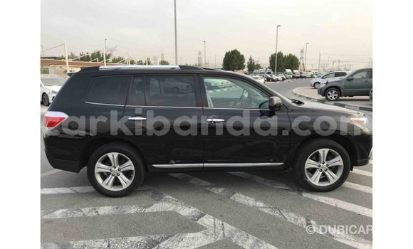 Buy Import Toyota Highlander Black Car in Import - Dubai in Uganda Buy Import Toyota Highlander Black Car in Import - Dubai in Uganda