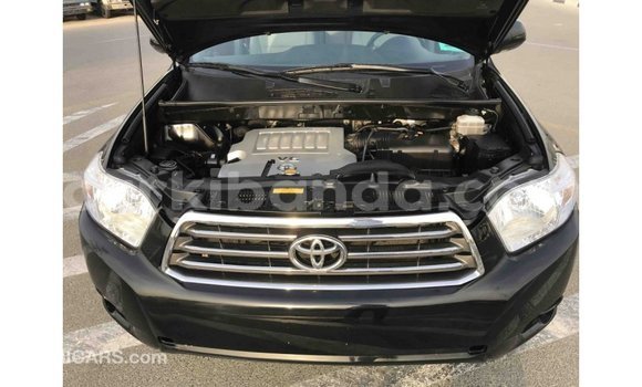 Buy Import Toyota Highlander Black Car in Import - Dubai in Uganda Buy Import Toyota Highlander Black Car in Import - Dubai in Uganda