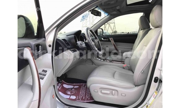 Gura Imported Toyota Highlander Other Imodoka i Import - Dubai mu Uganda Gura Imported Toyota Highlander Other Imodoka i Import - Dubai mu Uganda