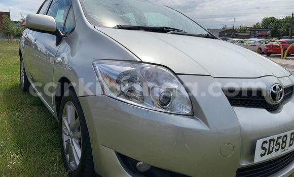 Buy Used Toyota Auris Silver Car in Kampala in Uganda Buy Used Toyota Auris Silver Car in Kampala in Uganda