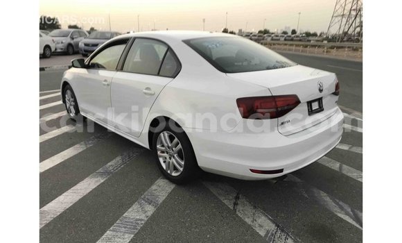 Gura Imported Volkswagen Jetta White Imodoka i Import - Dubai mu Uganda Gura Imported Volkswagen Jetta White Imodoka i Import - Dubai mu Uganda