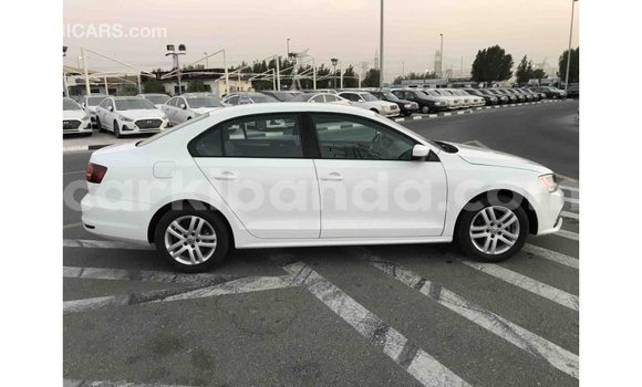Gura Imported Volkswagen Jetta White Imodoka i Import - Dubai mu Uganda Gura Imported Volkswagen Jetta White Imodoka i Import - Dubai mu Uganda