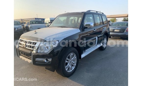 Gura Imported Mitsubishi Pajero Black Imodoka i Import - Dubai mu Uganda Gura Imported Mitsubishi Pajero Black Imodoka i Import - Dubai mu Uganda