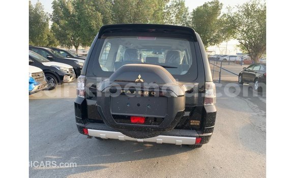 Gura Imported Mitsubishi Pajero Black Imodoka i Import - Dubai mu Uganda Gura Imported Mitsubishi Pajero Black Imodoka i Import - Dubai mu Uganda