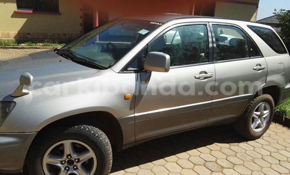 Gura Yakoze Toyota Harrier Other Imodoka i Kampala mu Uganda Gura Yakoze Toyota Harrier Other Imodoka i Kampala mu Uganda