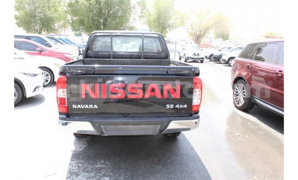 Gura Imported Nissan Navara Black Imodoka i Import - Dubai mu Uganda Gura Imported Nissan Navara Black Imodoka i Import - Dubai mu Uganda
