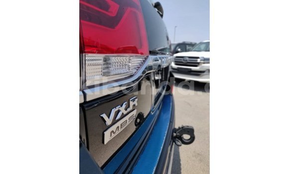 Gura Imported Toyota Land Cruiser Black Imodoka i Import - Dubai mu Uganda Gura Imported Toyota Land Cruiser Black Imodoka i Import - Dubai mu Uganda