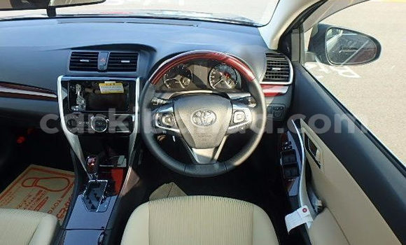 Gura Yakoze Toyota Premio Other Imodoka i Kampala mu Uganda Gura Yakoze Toyota Premio Other Imodoka i Kampala mu Uganda