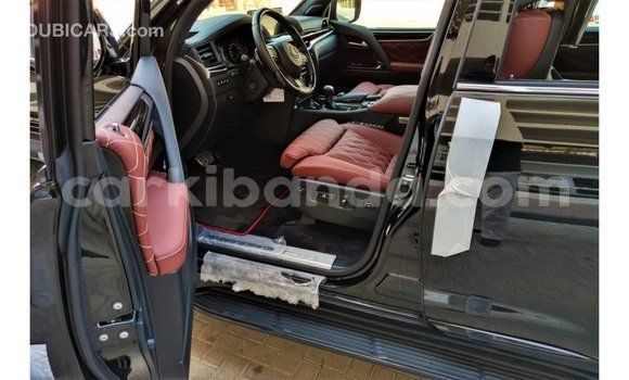 Gura Imported Lexus LX Black Imodoka i Import - Dubai mu Uganda Gura Imported Lexus LX Black Imodoka i Import - Dubai mu Uganda