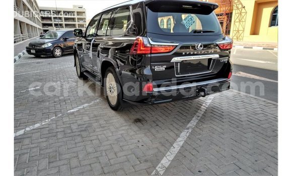 Gura Imported Lexus LX Black Imodoka i Import - Dubai mu Uganda Gura Imported Lexus LX Black Imodoka i Import - Dubai mu Uganda