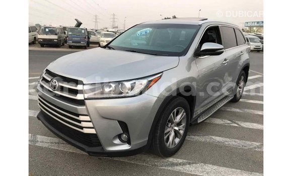 Gura Imported Toyota Highlander Other Imodoka i Import - Dubai mu Uganda Gura Imported Toyota Highlander Other Imodoka i Import - Dubai mu Uganda