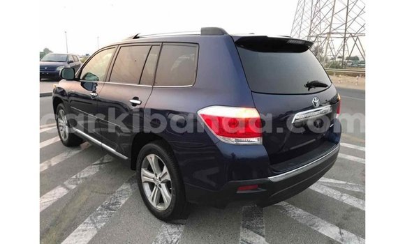 Buy Import Toyota Highlander Blue Car in Import - Dubai in Uganda Buy Import Toyota Highlander Blue Car in Import - Dubai in Uganda