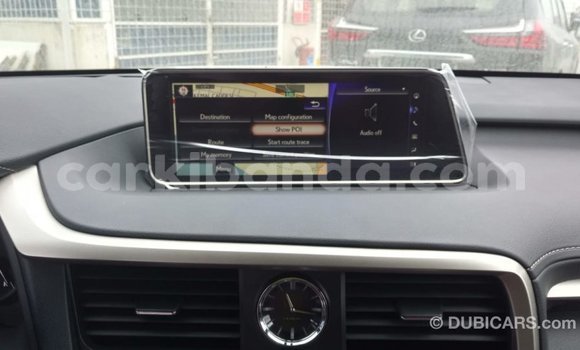 Acheter Import Voiture Lexus RX 300 Blanc à Import - Dubai, Ouganda Acheter Import Voiture Lexus RX 300 Blanc à Import - Dubai, Ouganda