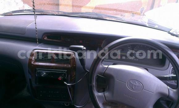 Nunua Ilio tumika Toyota Noah Nyingine Gari ndani ya Arua nchini Uganda Nunua Ilio tumika Toyota Noah Nyingine Gari ndani ya Arua nchini Uganda