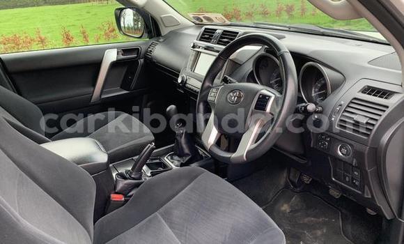 Gura Yakoze Toyota Land Cruiser Prado Other Imodoka i Kampala mu Uganda Gura Yakoze Toyota Land Cruiser Prado Other Imodoka i Kampala mu Uganda