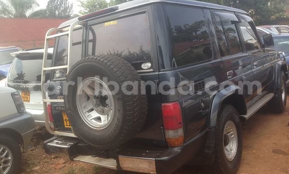 Buy Used Toyota Land Cruiser Black Car in Kampala in Uganda Buy Used Toyota Land Cruiser Black Car in Kampala in Uganda