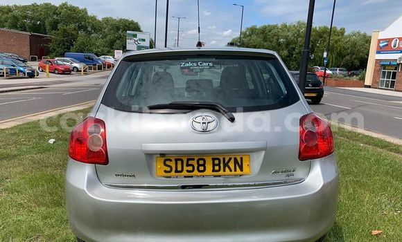 Gura Yakoze Toyota Auris Other Imodoka i Kampala mu Uganda Gura Yakoze Toyota Auris Other Imodoka i Kampala mu Uganda