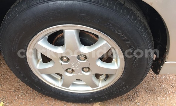 Acheter Occasion Voiture Toyota Raum Gris à Kampala, Ouganda Acheter Occasion Voiture Toyota Raum Gris à Kampala, Ouganda